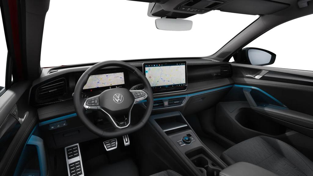 Volkswagen Tiguan 2025 г. Красный, пробег 22183 км