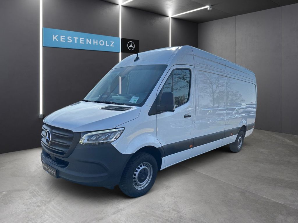 Mercedes-Benz SPRINTER 2024 г. Белый, пробег 3018 км