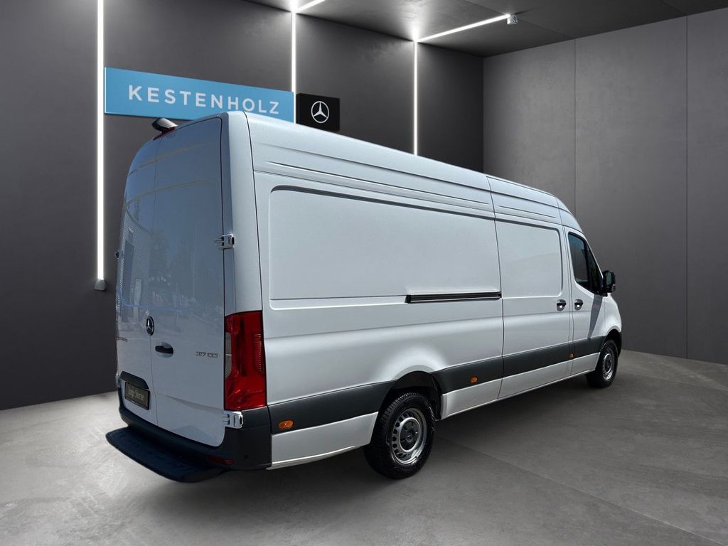 Mercedes-Benz SPRINTER 2026 г. Белый, пробег 52915 км
