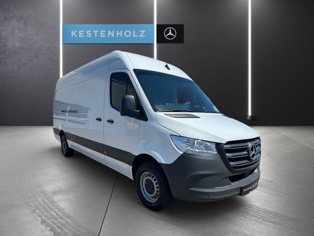 Mercedes-Benz SPRINTER 2025 г. Белый, пробег 43699 км