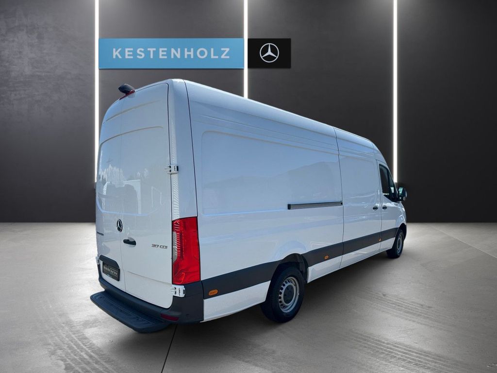 Mercedes-Benz SPRINTER 2025 г. Белый, пробег 43699 км