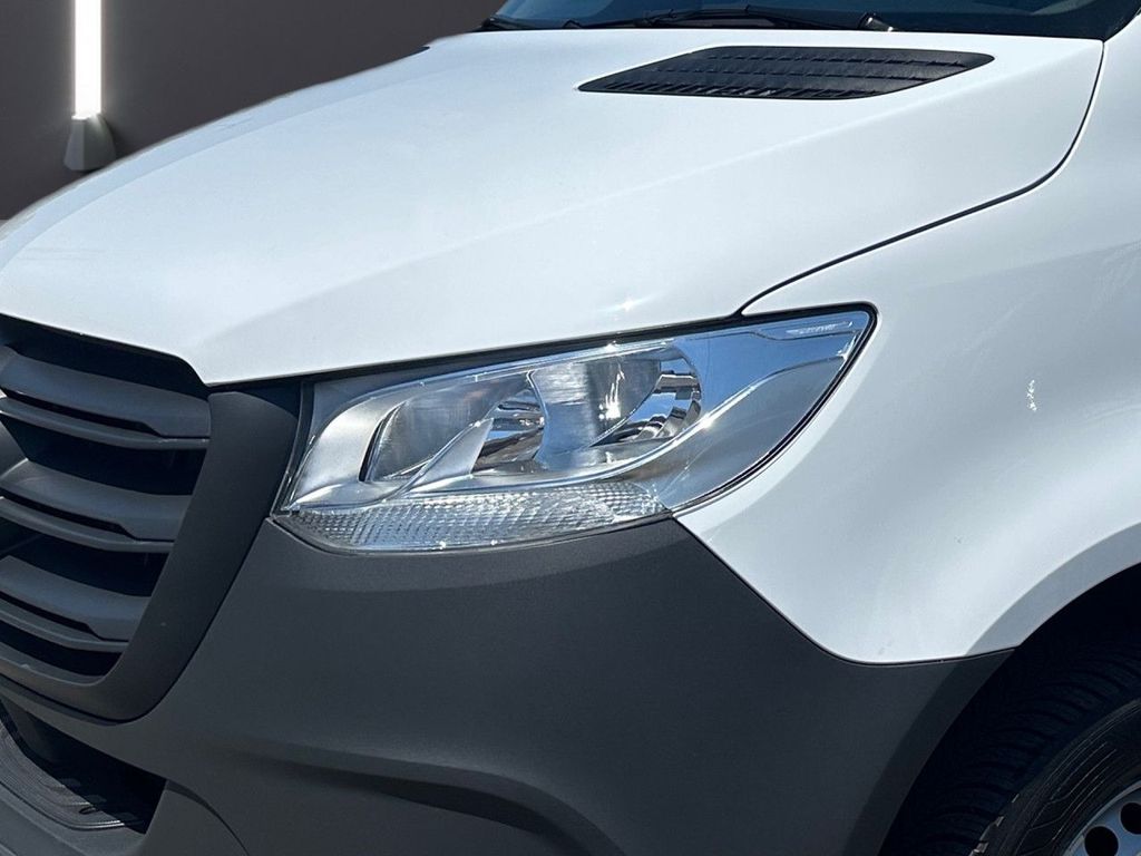 Mercedes-Benz SPRINTER 2025 г. Белый, пробег 43699 км