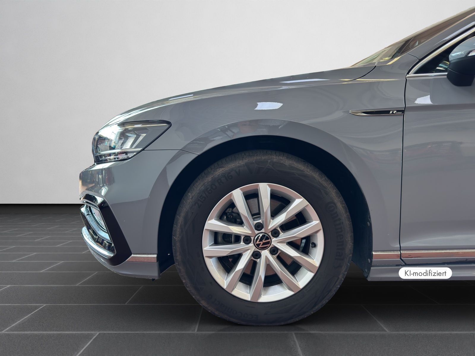 Volkswagen PASSAT VARIANT 2023 г. Серый, пробег 46526 км