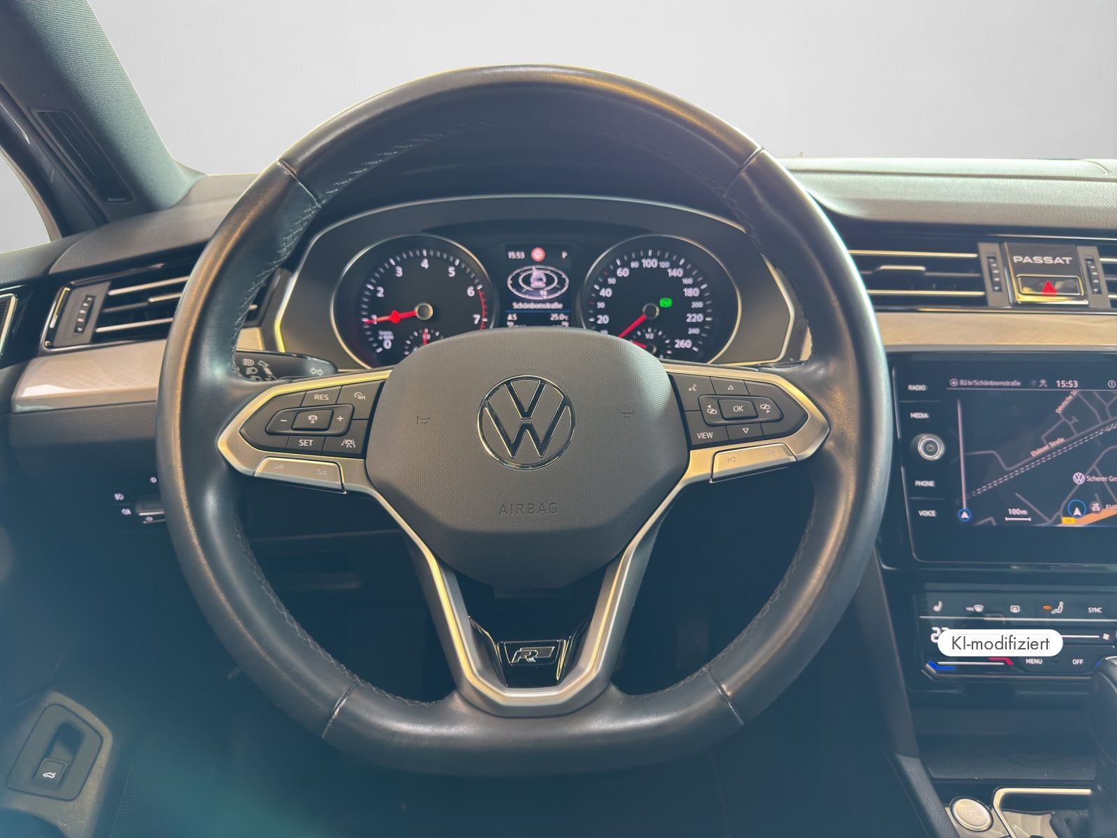 Volkswagen PASSAT VARIANT 2023 г. Серый, пробег 46526 км