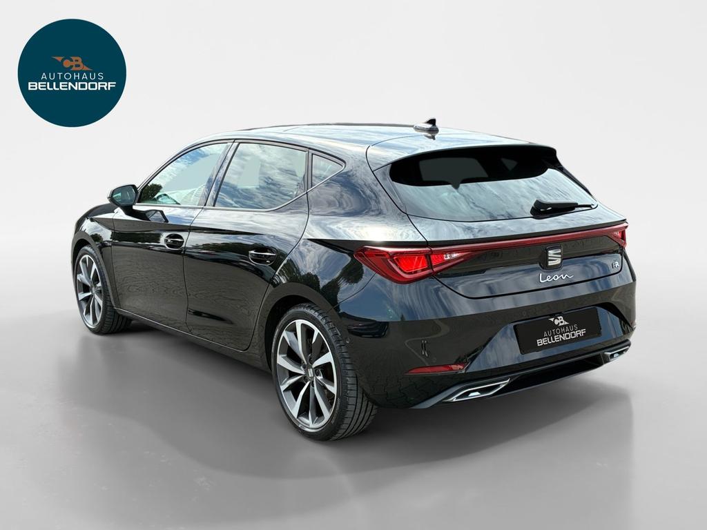 SEAT Leon 2022 г. Чёрный, пробег 59240 км