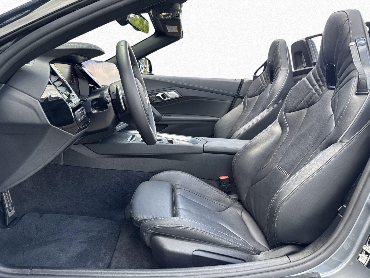 BMW Z4 2025 г. Серый, пробег 9307 км