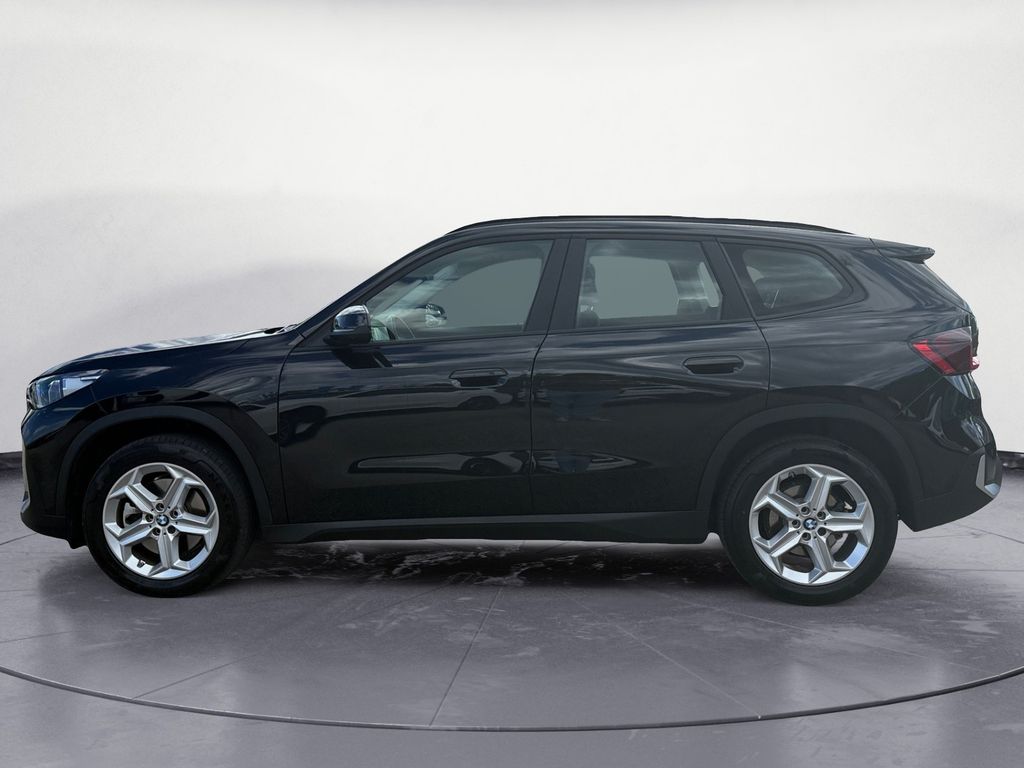 BMW X1 2023 г. Чёрный, пробег 30317 км