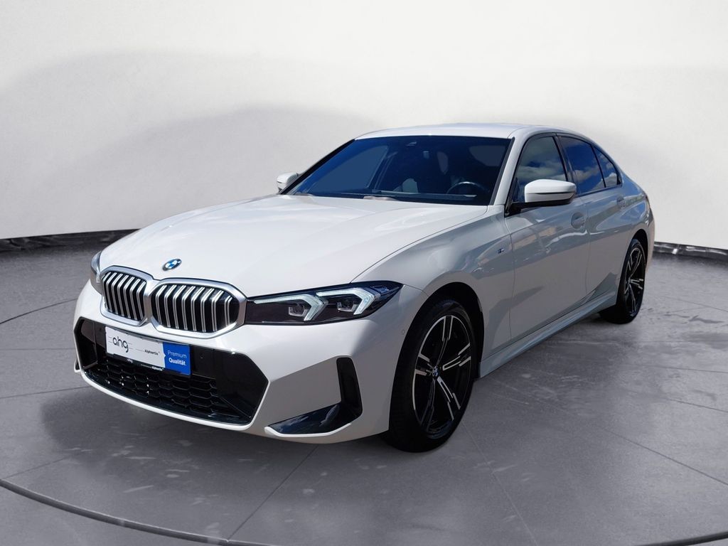 BMW 320 2023 г. Белый, пробег 25862 км
