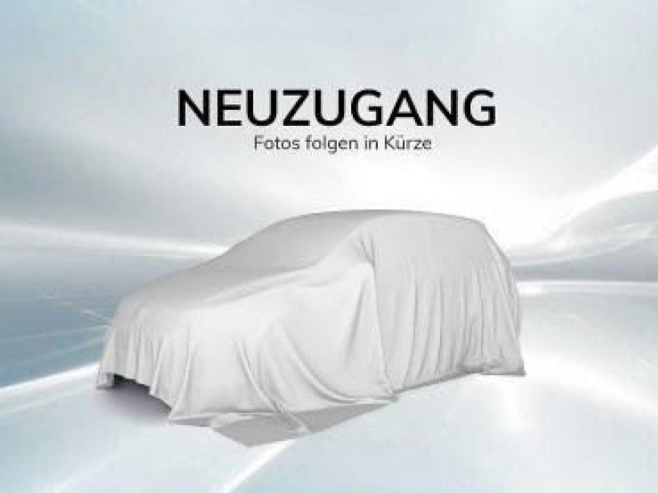 Mercedes-Benz A 200 2023 г. Серый, пробег 44000 км