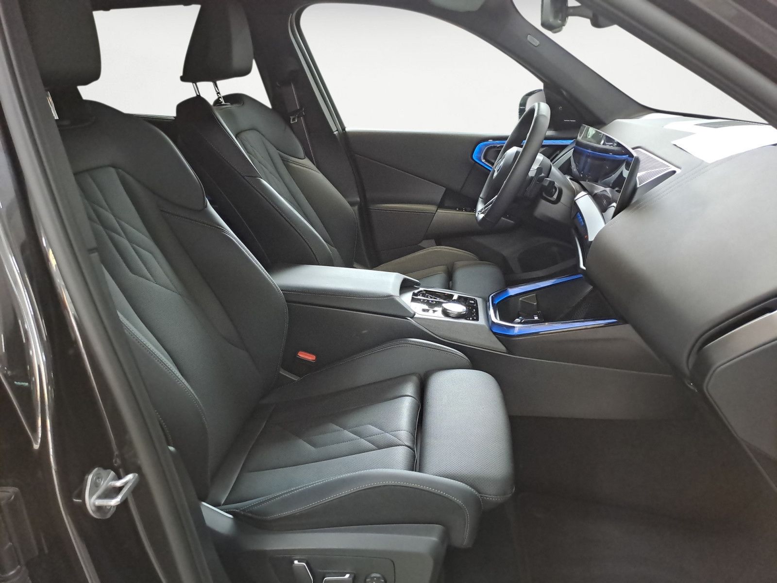 BMW X3 2025 г. Серый, пробег 8258 км