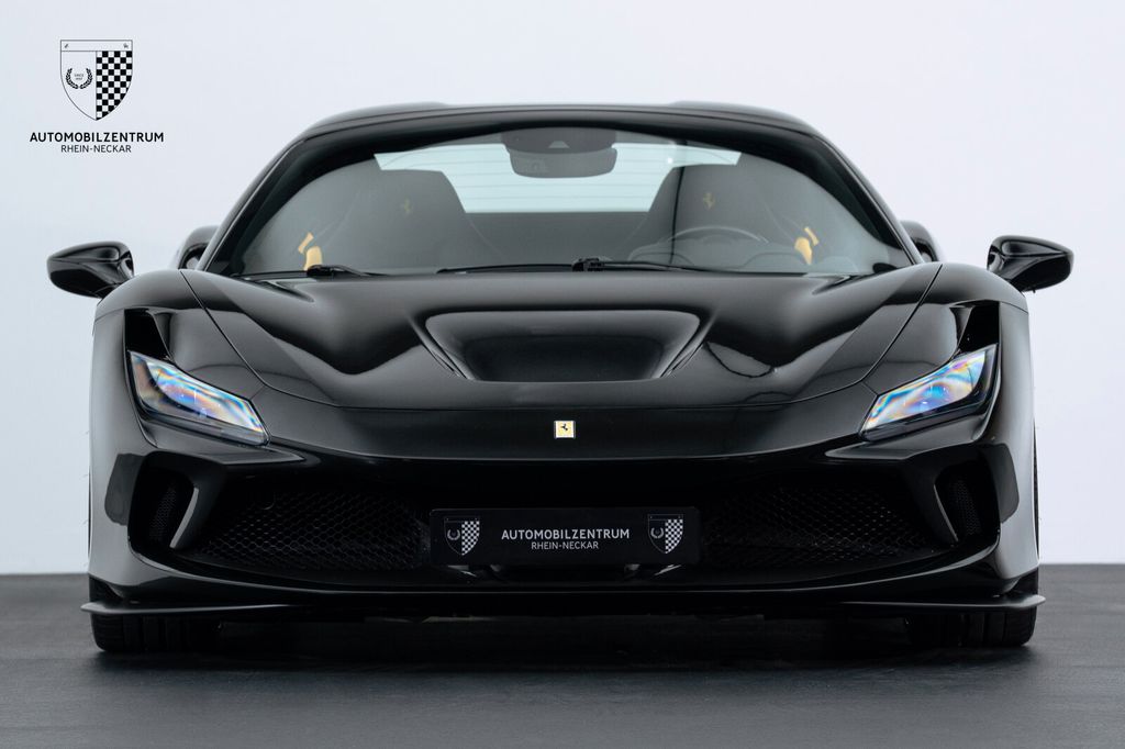 Ferrari F8 2021 г. Чёрный, пробег 16047 км