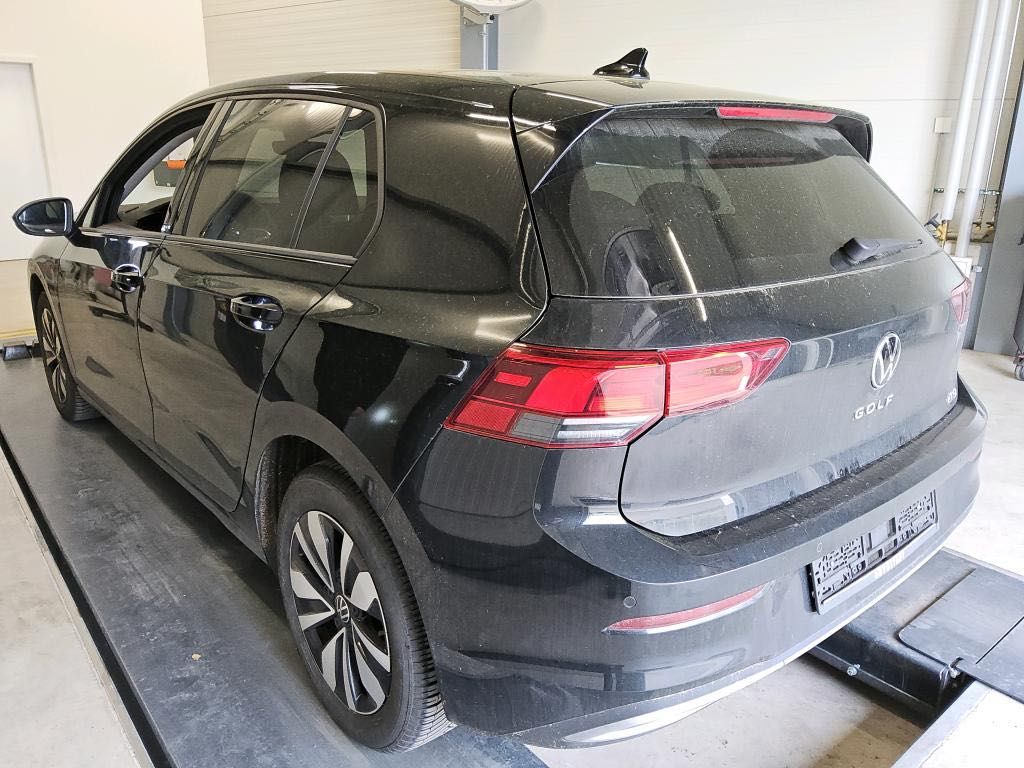 Volkswagen Golf 2024 г. Чёрный, пробег 17484 км