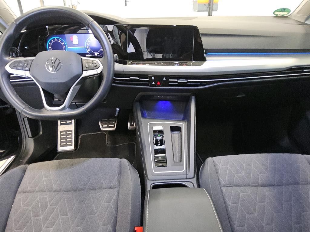 Volkswagen Golf 2024 г. Чёрный, пробег 17484 км