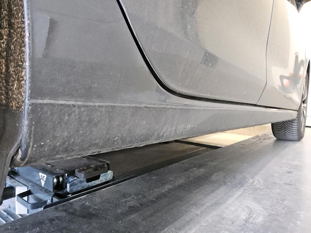 Volkswagen Golf 2024 г. Чёрный, пробег 17484 км
