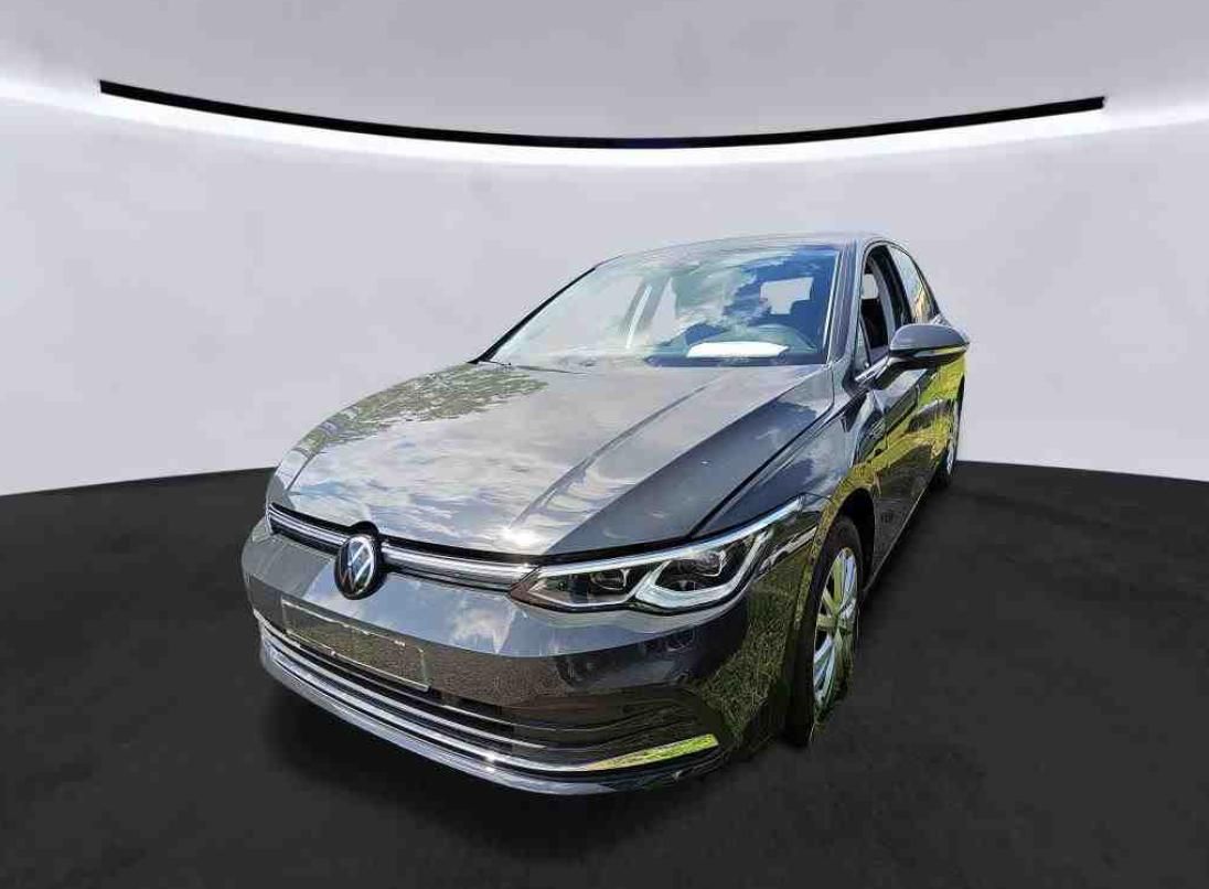 Volkswagen Golf 2024 г. Серый, пробег 18375 км