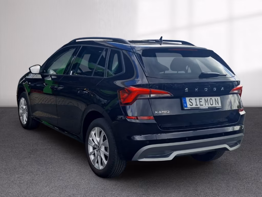 Skoda Kamiq 2023 г. Чёрный, пробег 49540 км