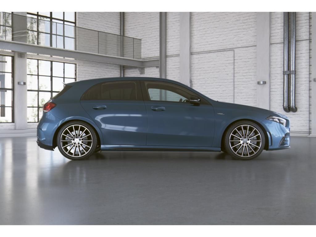 Mercedes-Benz A 35 AMG 2022 г. Синий, пробег 40630 км