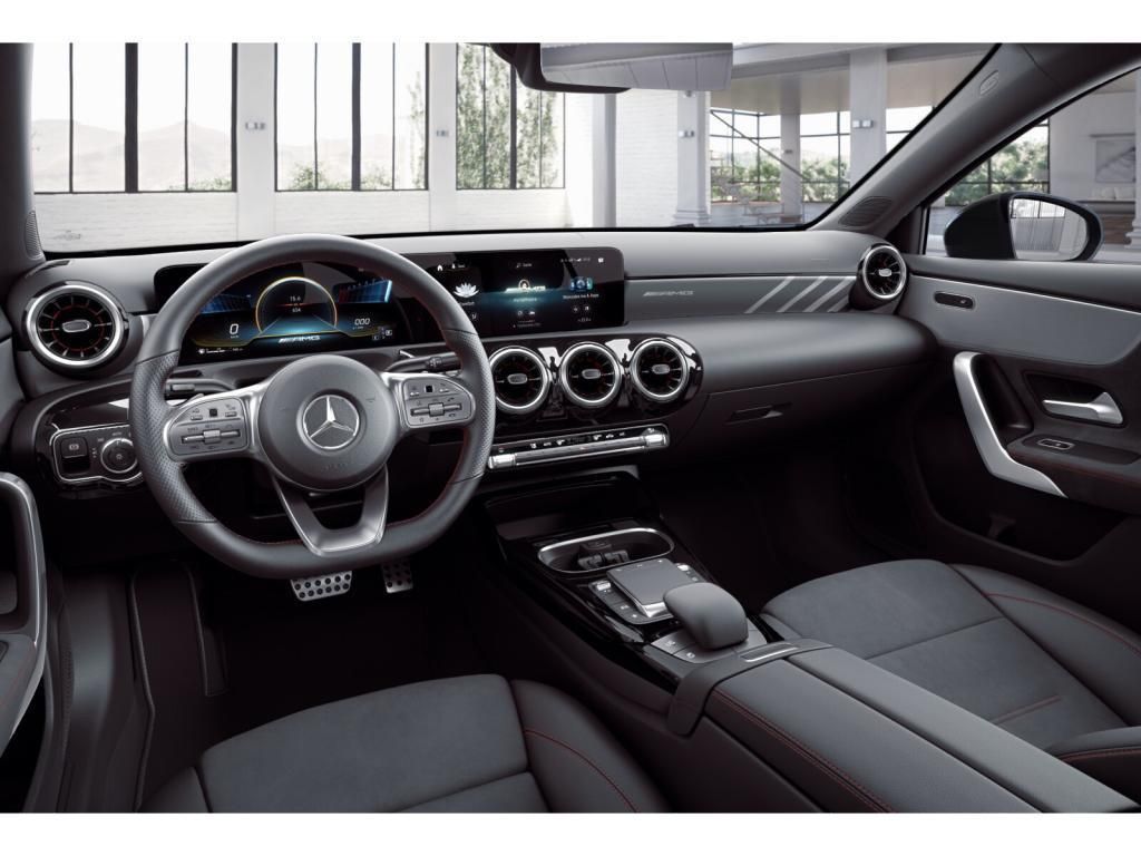 Mercedes-Benz A 35 AMG 2022 г. Синий, пробег 40630 км