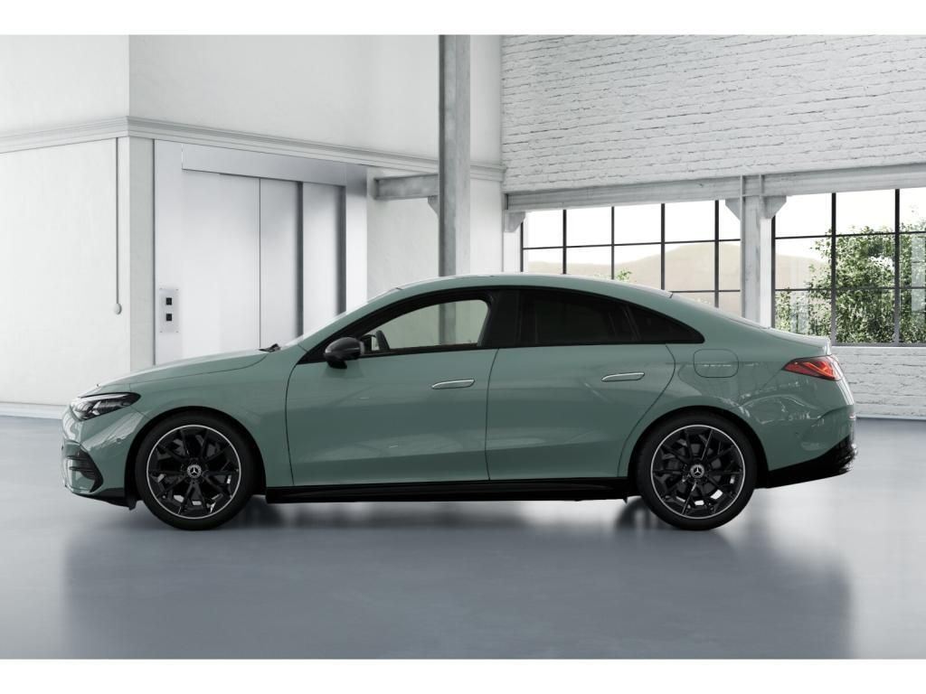 Mercedes-Benz CLA 200 2026 г. Синий, пробег 10000 км
