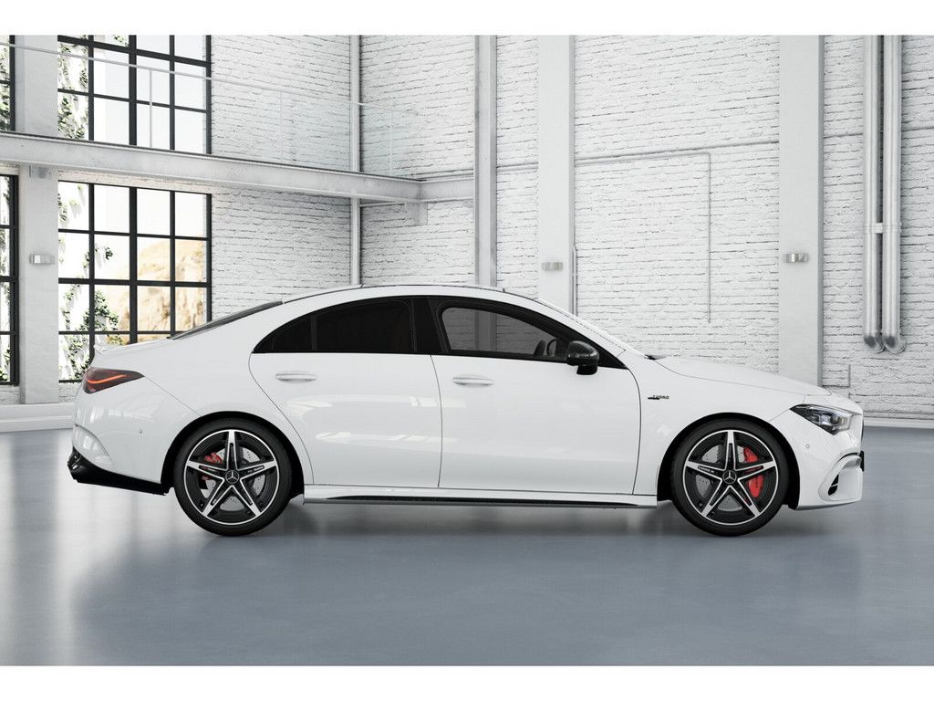 Mercedes-Benz CLA 45 AMG 2024 г. Белый, пробег 29028 км