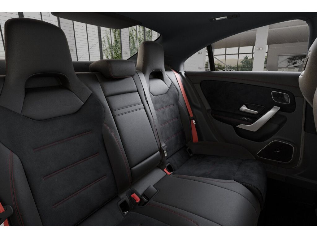 Mercedes-Benz CLA 35 AMG 2025 г. Серебристый, пробег 3344 км