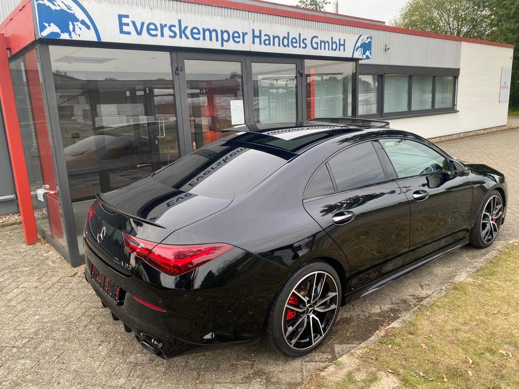 Mercedes-Benz CLA 35 AMG 2024 г. Чёрный, пробег 27800 км
