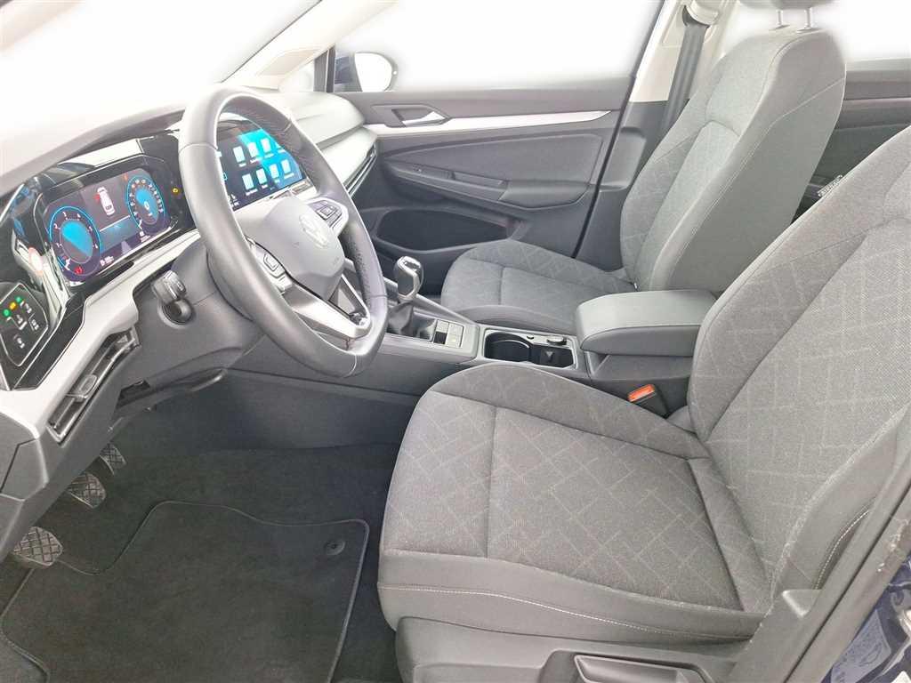 Volkswagen Golf 2024 г. Синий, пробег 22254 км