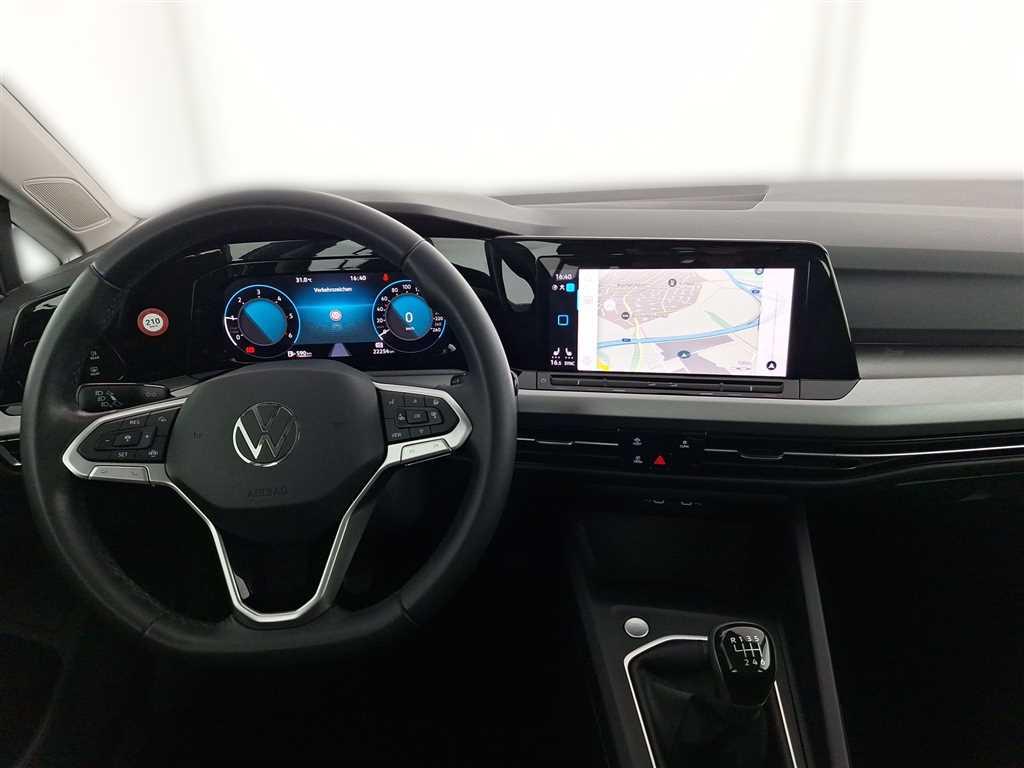 Volkswagen Golf 2024 г. Синий, пробег 22254 км