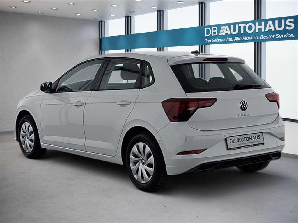 Volkswagen Polo 2023 г. Белый, пробег 36489 км