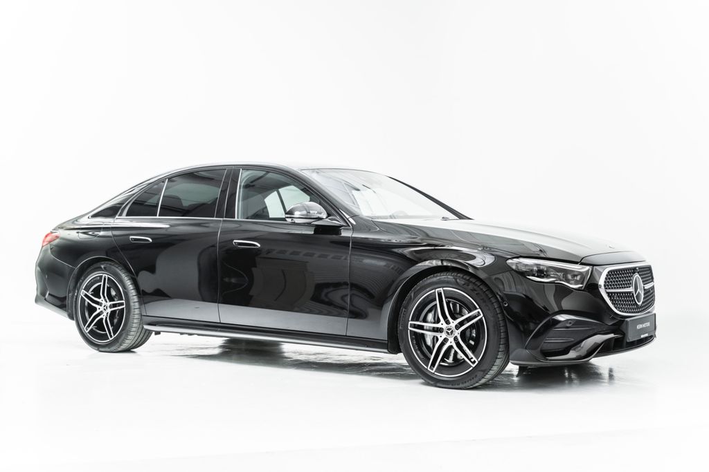 Mercedes-Benz E 220 2025 г. Чёрный, пробег 19900 км