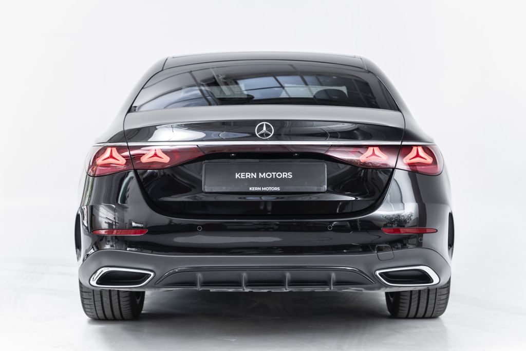Mercedes-Benz E 220 2025 г. Чёрный, пробег 19900 км