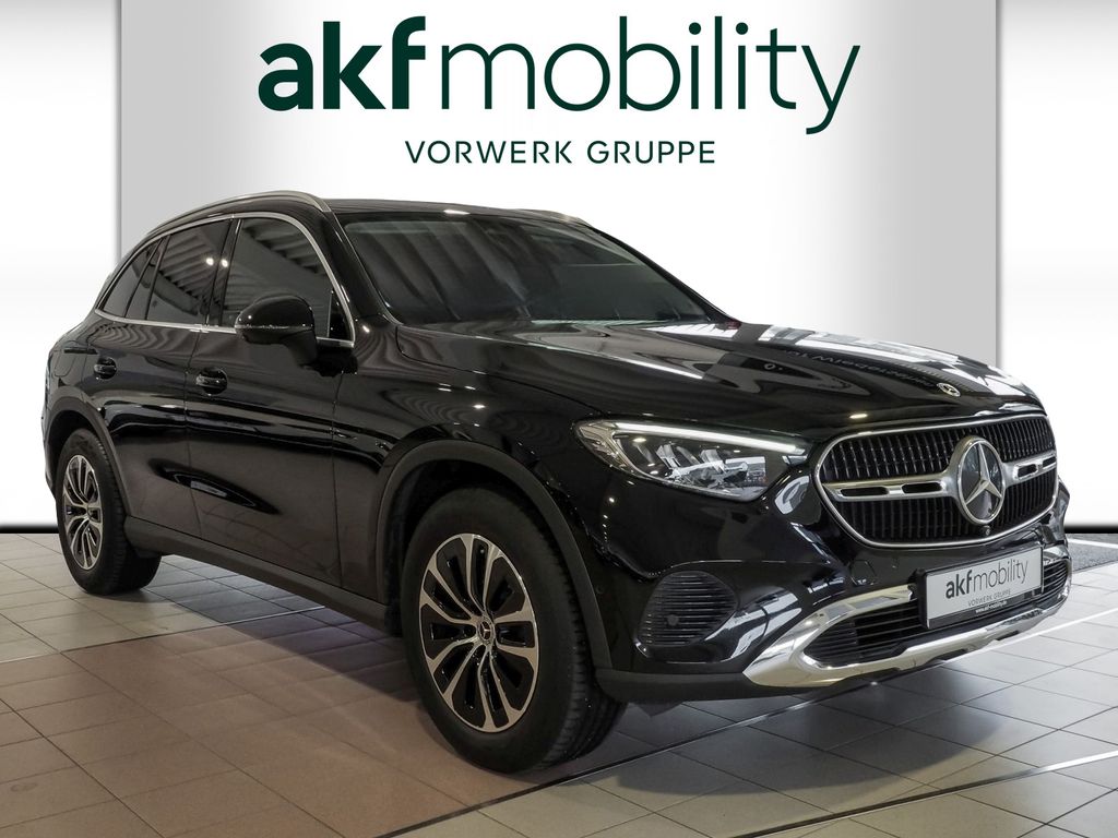 Mercedes-Benz GLC 200 2023 г. Чёрный, пробег 45744 км