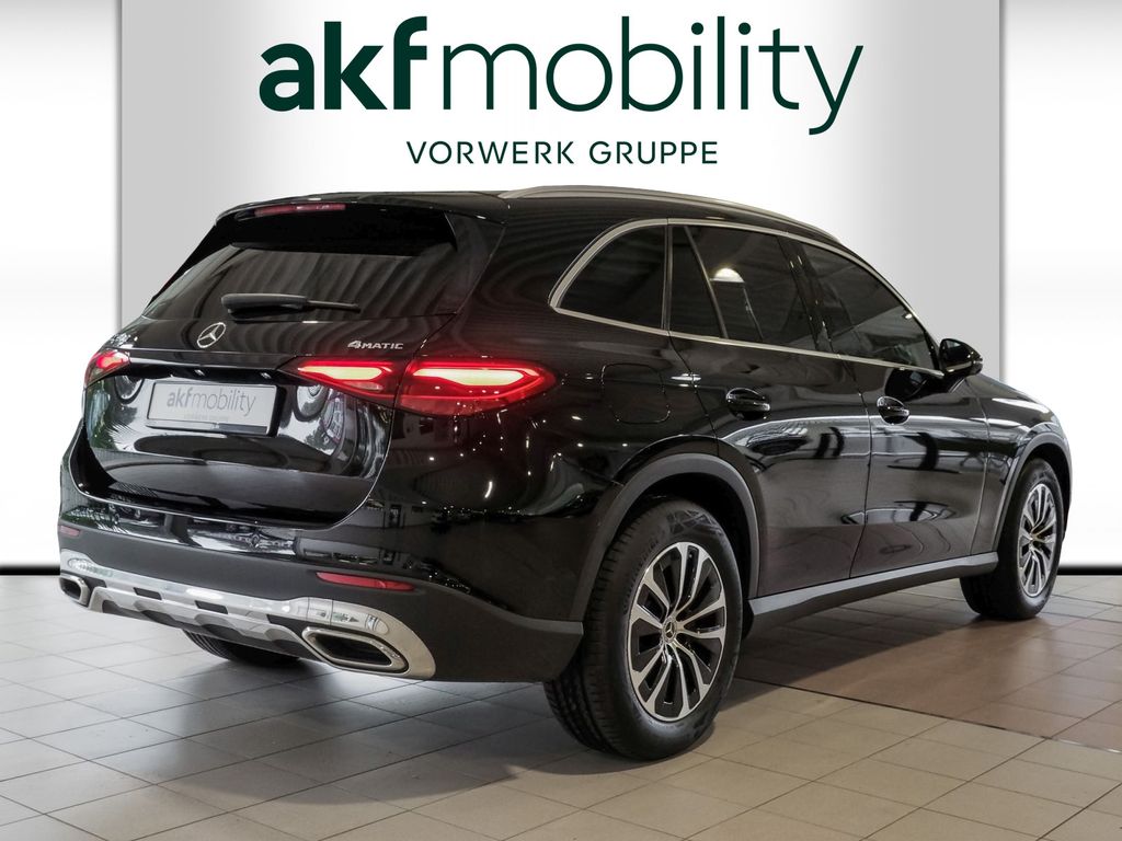 Mercedes-Benz GLC 200 2023 г. Чёрный, пробег 45744 км