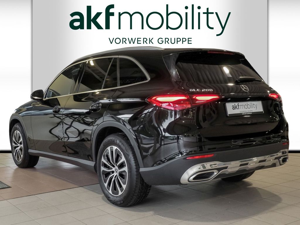 Mercedes-Benz GLC 200 2023 г. Чёрный, пробег 45744 км