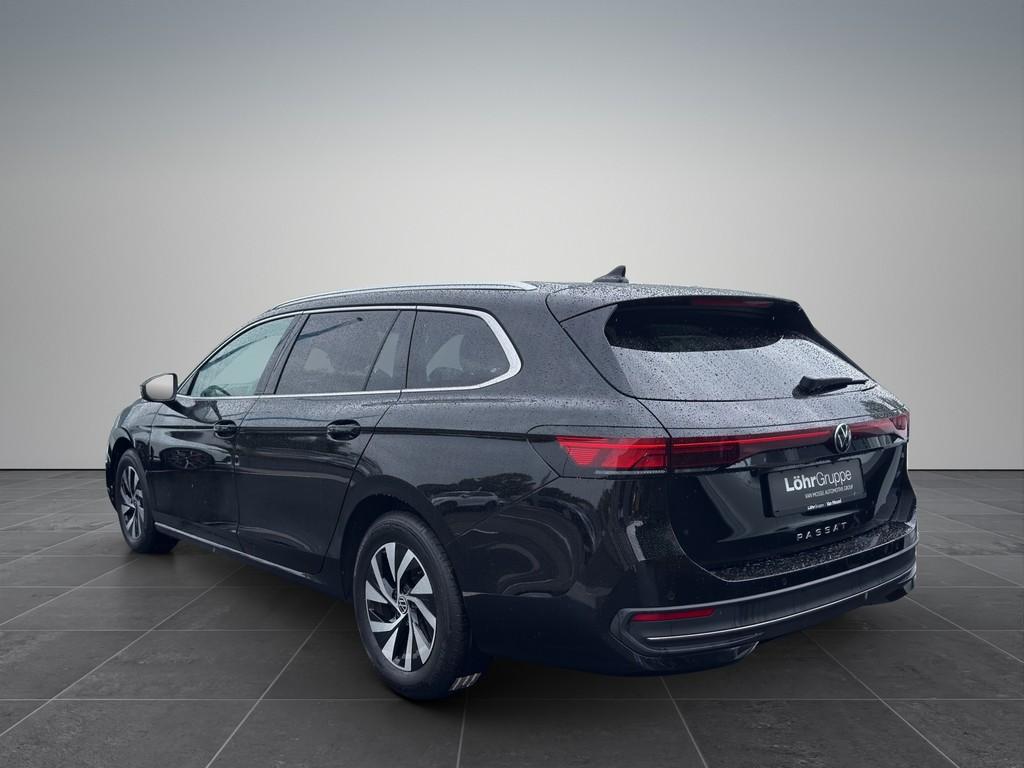 Volkswagen PASSAT VARIANT 2024 г. Чёрный, пробег 54870 км