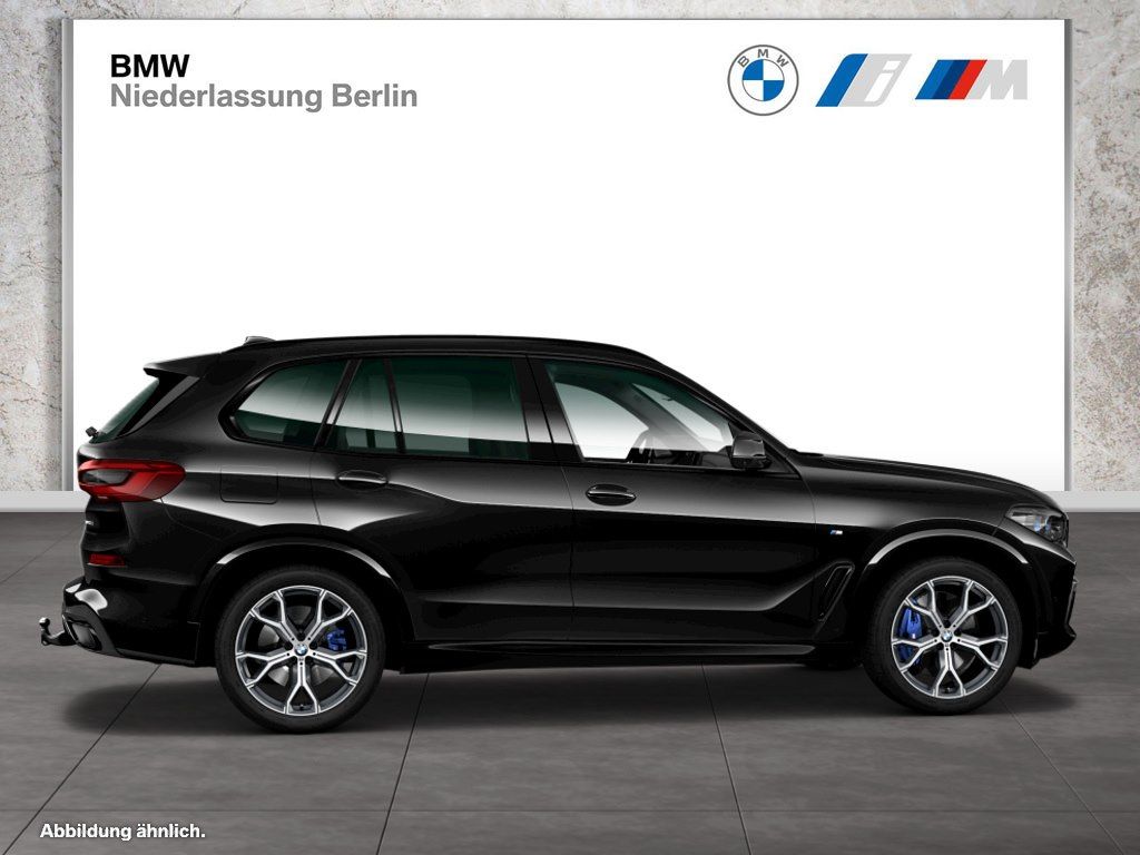 BMW X5 2023 г. Чёрный, пробег 41840 км