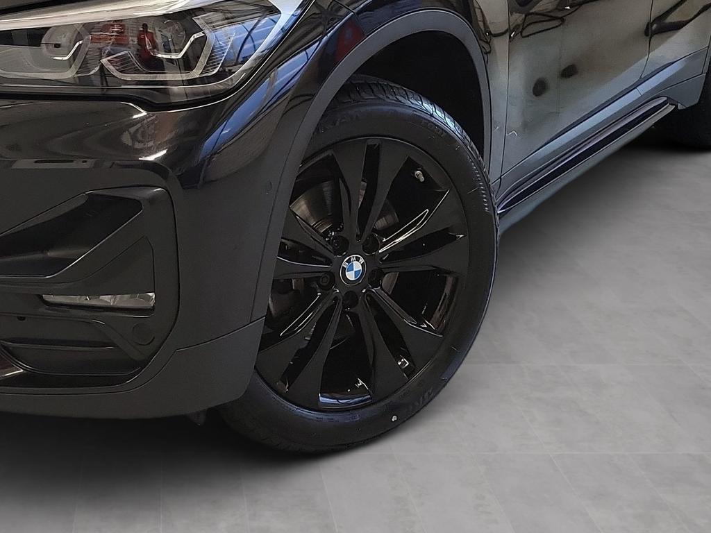 BMW X1 2022 г. Чёрный, пробег 58253 км