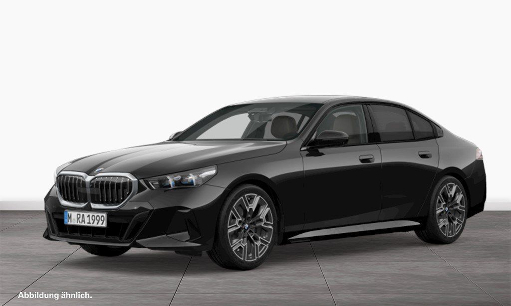 BMW 520 2025 г. Чёрный, пробег 13021 км