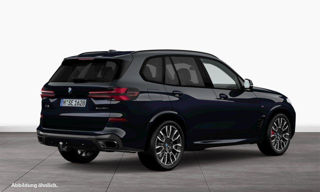 BMW X5 2026 г. Чёрный, пробег 15405 км