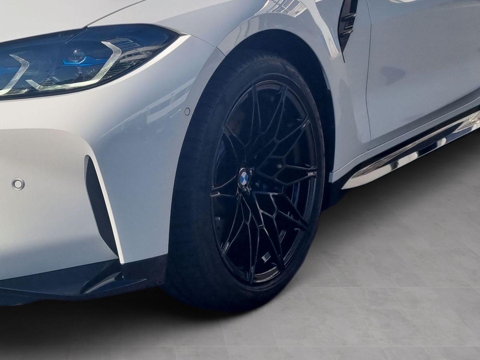 BMW M4 2023 г. Белый, пробег 16920 км