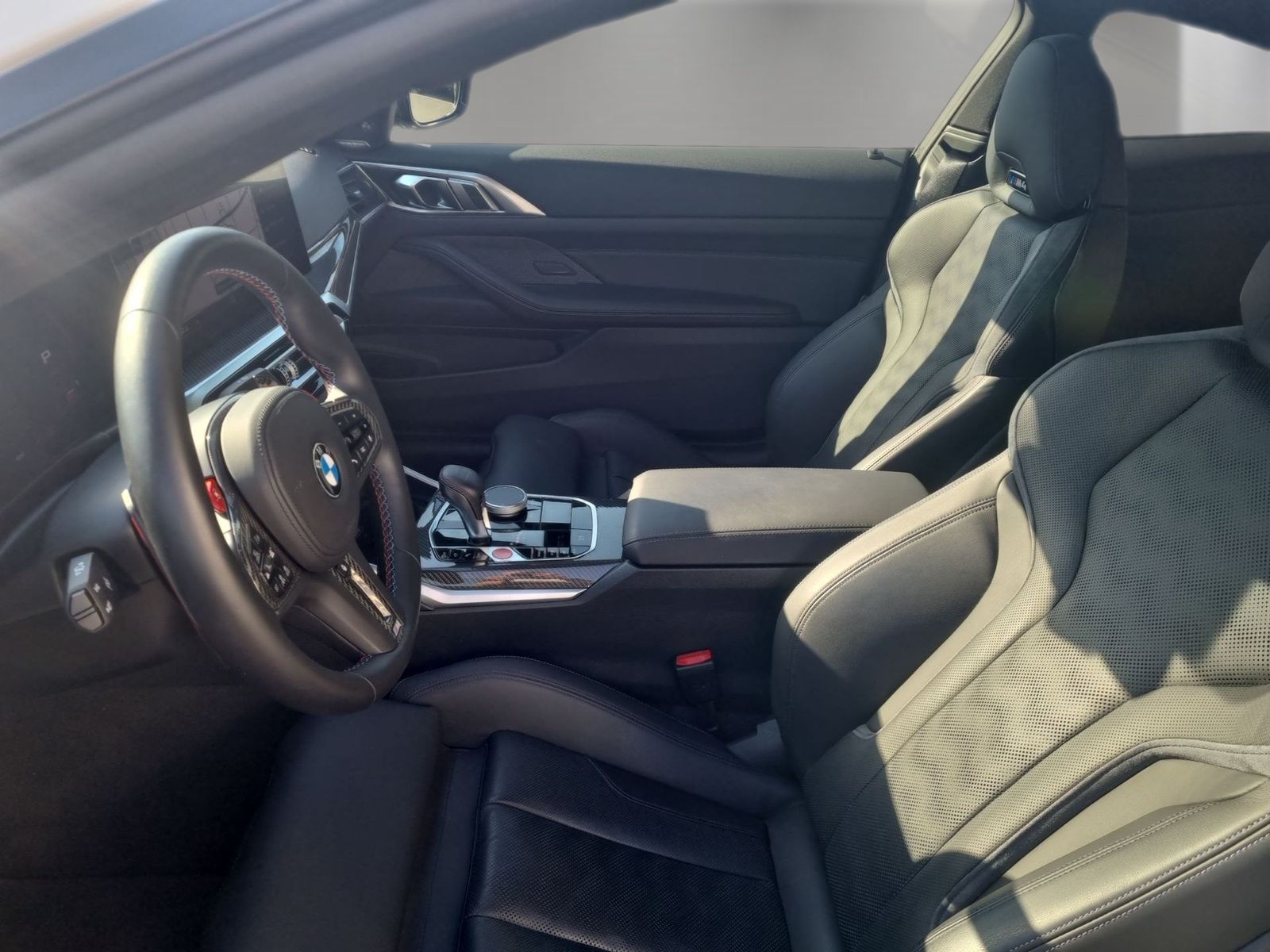 BMW M4 2023 г. Белый, пробег 16920 км
