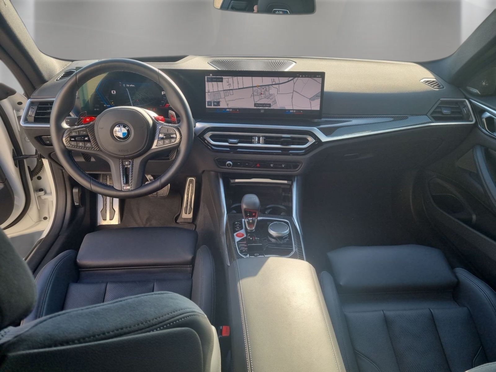 BMW M4 2023 г. Белый, пробег 16920 км