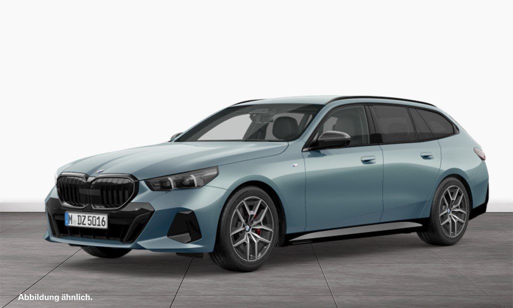 BMW 520 2025 г. Зелёный, пробег 29877 км