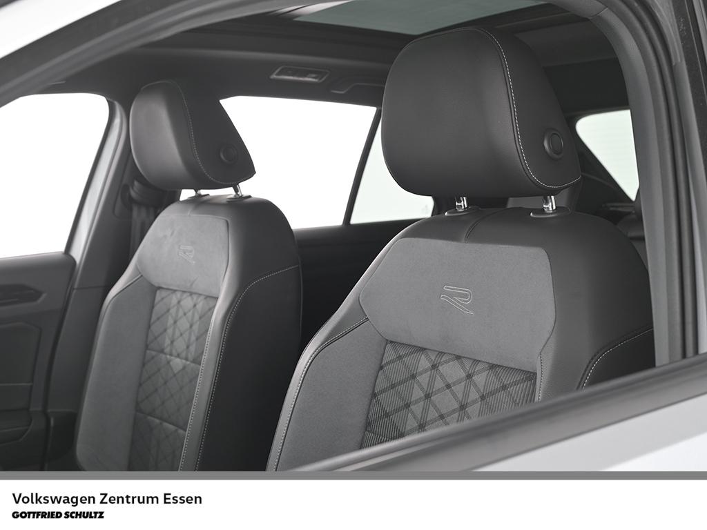 Volkswagen T-Roc 2024 г. Серебристый, пробег 56823 км