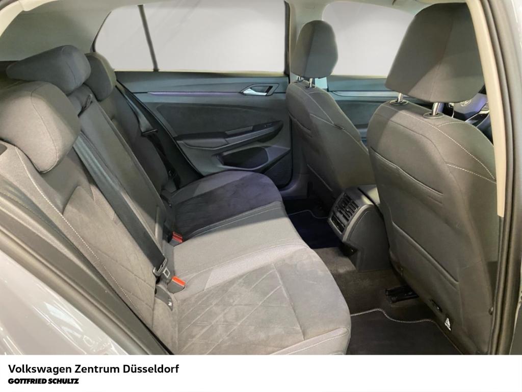 Volkswagen Golf 2024 г. Серый, пробег 25854 км