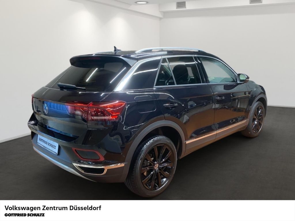 Volkswagen T-Roc 2023 г. Чёрный, пробег 42027 км