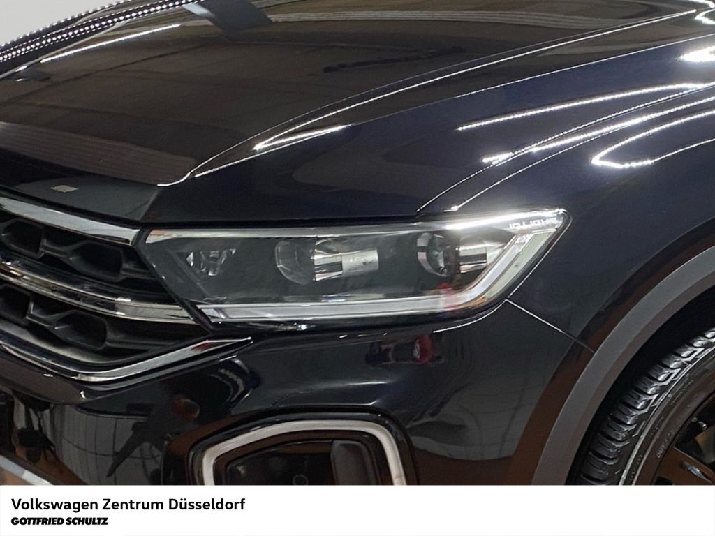Volkswagen T-Roc 2023 г. Чёрный, пробег 42027 км