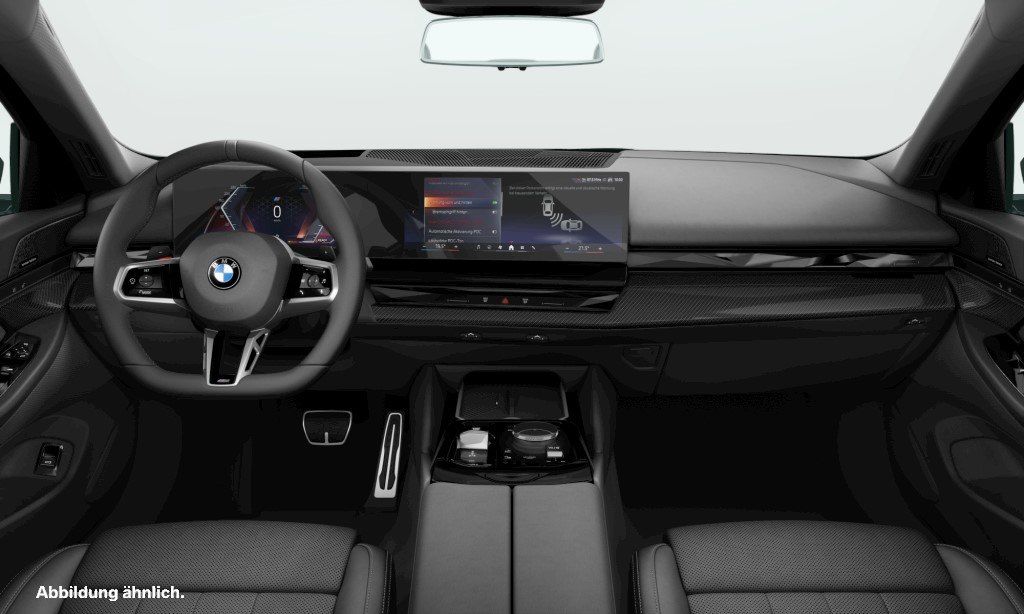 BMW 520 2026 г. Чёрный, пробег 25300 км