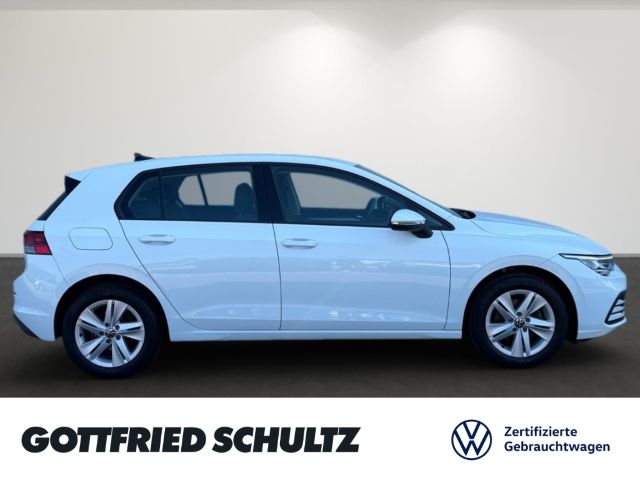 Volkswagen Golf 2022 г. Белый, пробег 41590 км