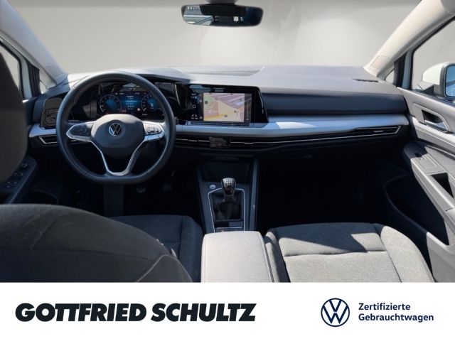 Volkswagen Golf 2022 г. Белый, пробег 41590 км